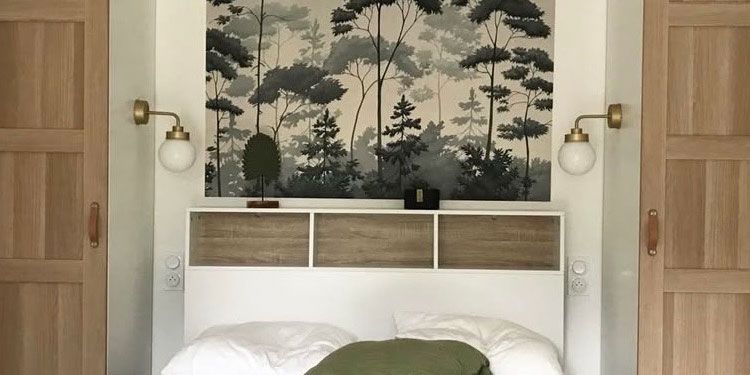 Pose de tapisserie au bois plage en ré